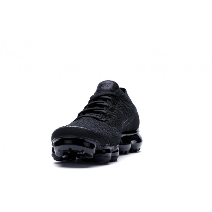 Triple black vapormax 2. sales